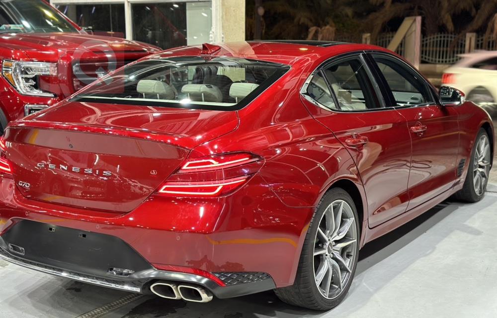 Genesis G70